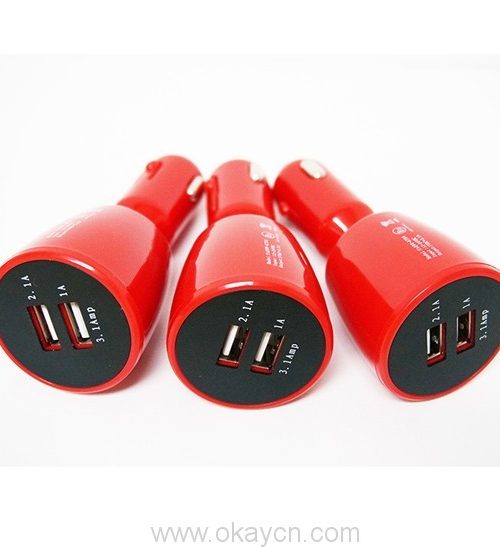 360-degree-charged-car-charger-02