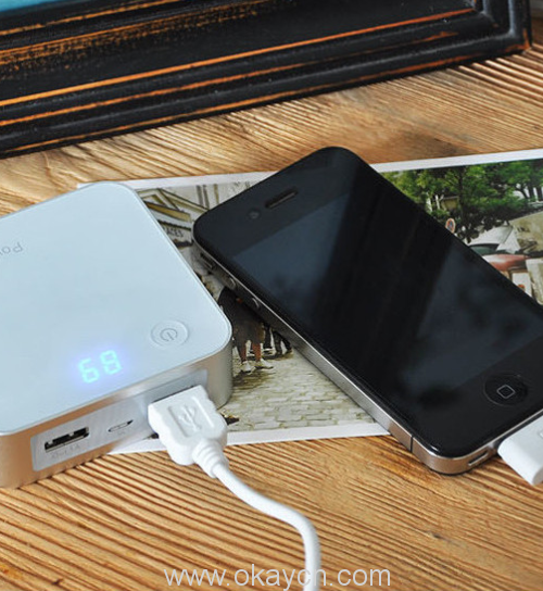 4500mah-rubik-s-cube-advertising-mobile-power-bank-02