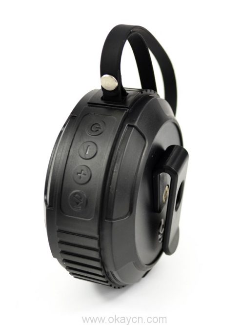 bluetooth-speaker-4-0-with-lanyard-01