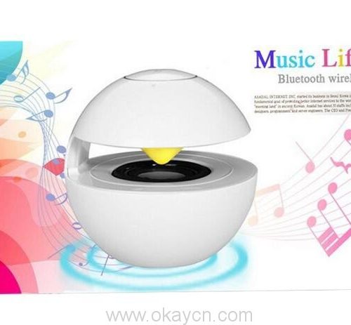 bluetooth-speaker-with-flashing-light-02