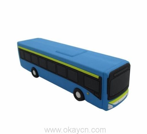 autobus-w kształcie power-bank-03