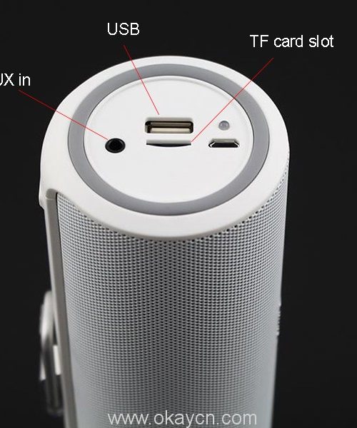 cylinder-shape-bluetooth-speaker-03