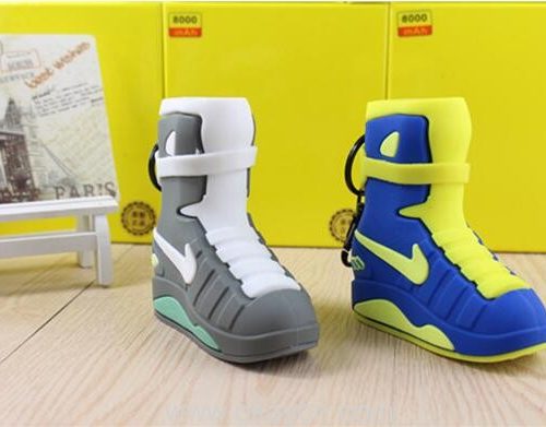gym-shoes-style-power-bank-8000mah-02
