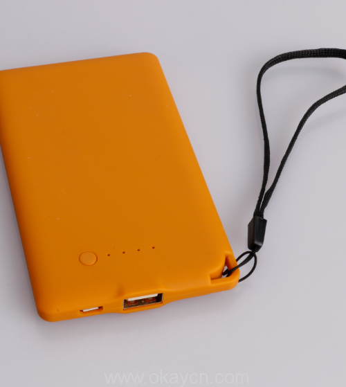 hang-rope-mobile-power-bank-4000mah-01
