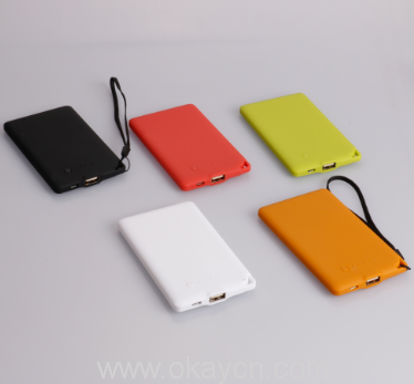 hang-rope-mobile-power-bank-4000mah-03