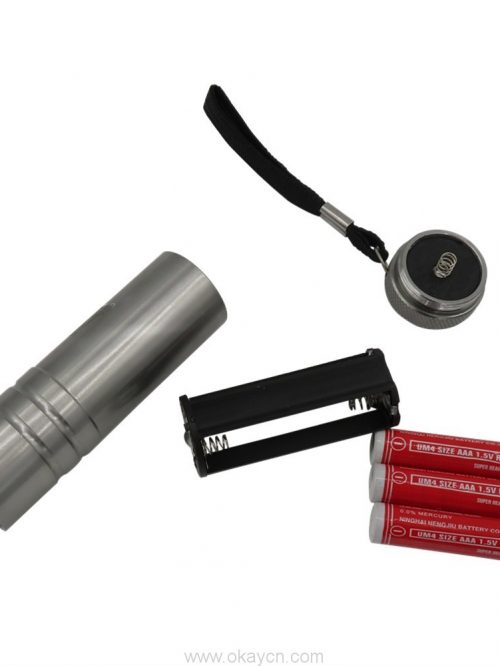 https://nb-hengjia.en.alibaba.com/product/60581447924-801225928/30days_leadtime_wholesale_aluminum_alloy_material_3_X_AAA_led_battery_flashlight.html 3