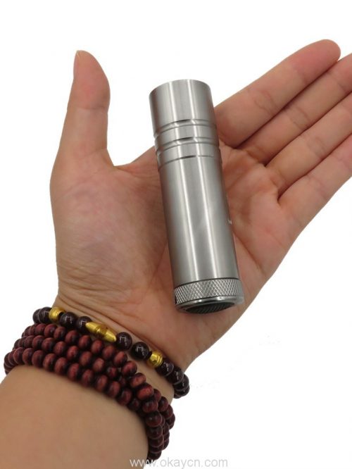 https://nb-hengjia.en.alibaba.com/product/60581447924-801225928/30days_leadtime_wholesale_aluminum_alloy_material_3_X_AAA_led_battery_flashlight.html