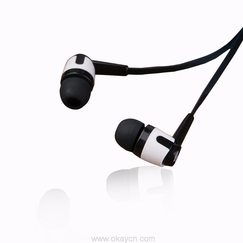 noise-cancelling-earphones-01 noise cancelling earphones