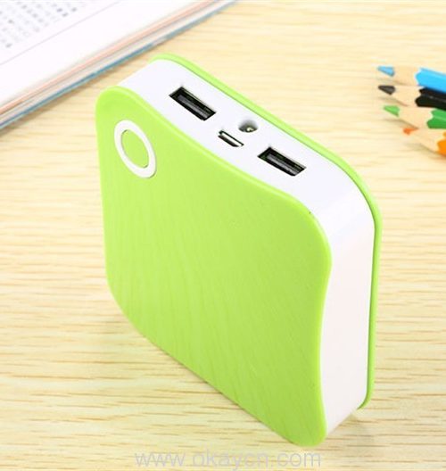 power-bank-charger-2000mah-01