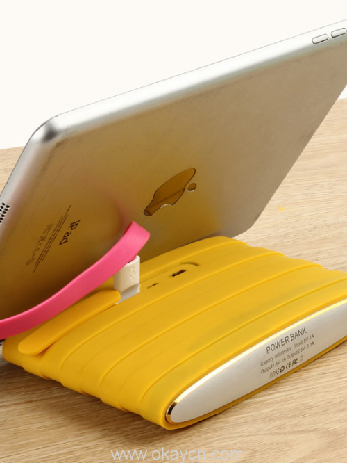 power-bank-with-holder-8000mah-03