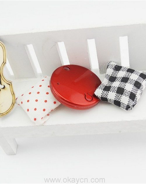 smart-bluetooth-key-finder-with-smile-shape-02
