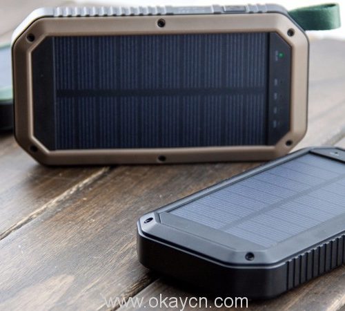 solar-power-bank-03