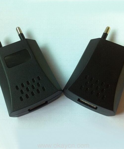 travel-charger-04