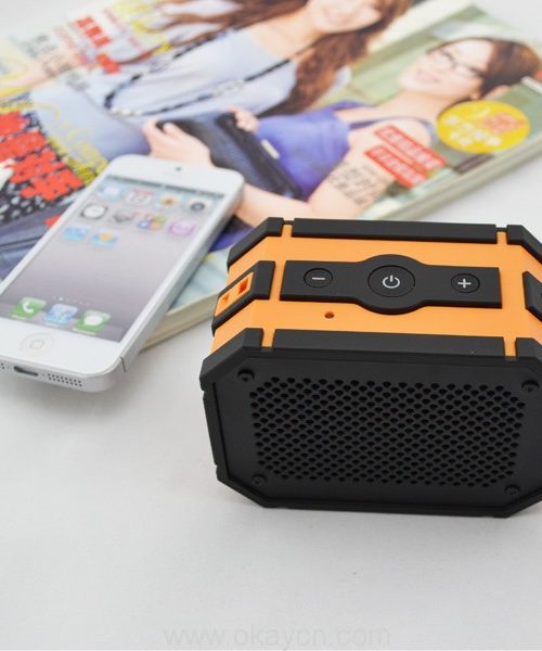 v4-0-wireless-sport-waterproof-bluetooth-speaker-01