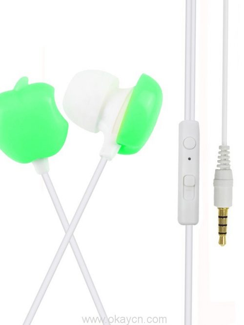 wired-headset-in-ear-style-earphone-03