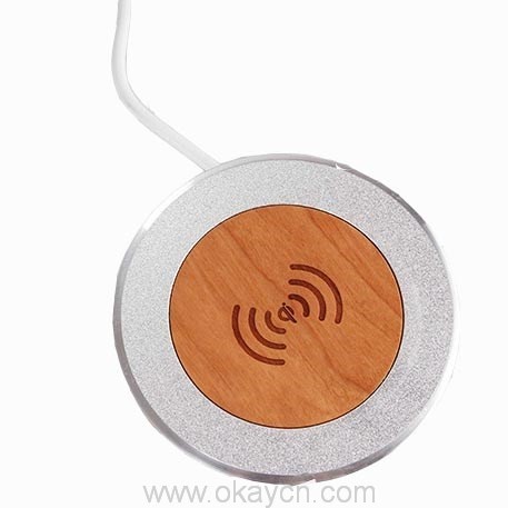 wireless-charger-with-embedded-desktop-02